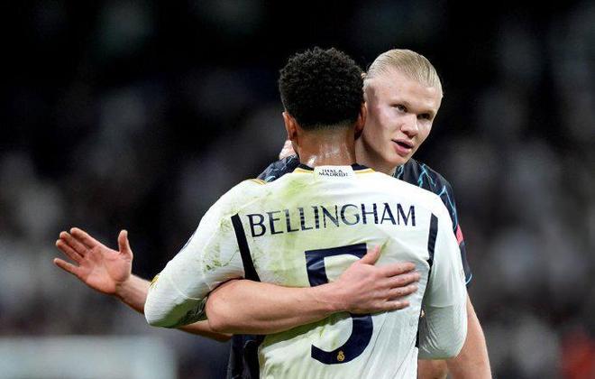 火箭哈登末节爆发连得15分