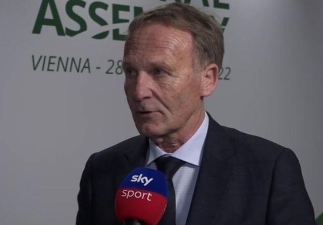 记者：拜仁拥有伊兰昆达的回购条款，回购价450-500万欧元