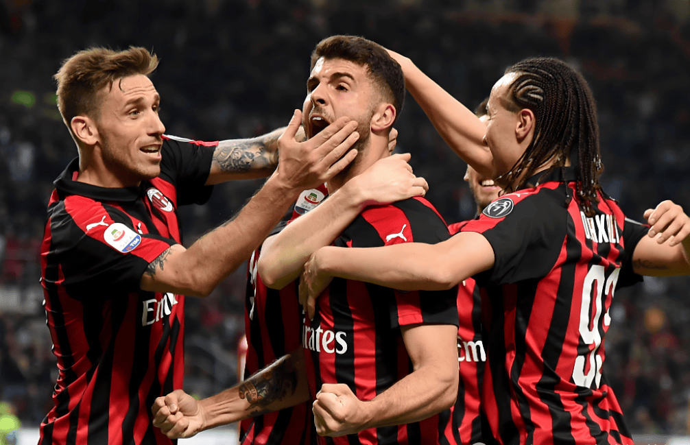 英超战报：埃基蒂克双响，田中碧绝平，利兹联3-3利物浦