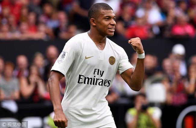 皇马近期面临高压，阿隆索执教遇阻，潜在替代者包括瓜迪奥拉、齐达内及阿韦罗亚，比赛关键影响其未来。